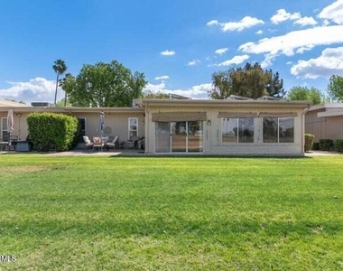 18226 N 104th Avenue - Photo Thumbnail 32