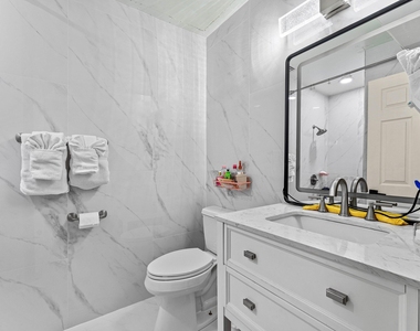 2350 Nw 5th Avenue - Photo Thumbnail 17