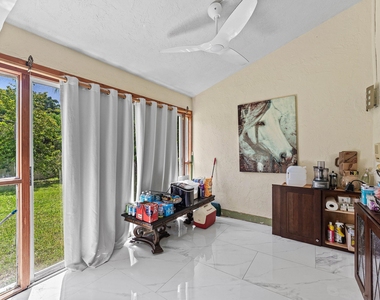 2350 Nw 5th Avenue - Photo Thumbnail 14