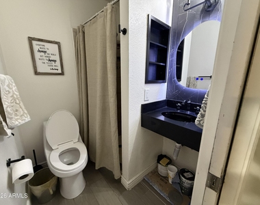 625 S Westwood -- - Photo Thumbnail 4