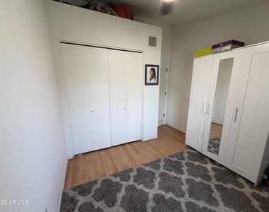 625 S Westwood -- - Photo Thumbnail 15
