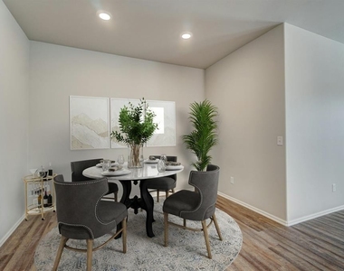 9336 Nw 125th Street - Photo Thumbnail 3