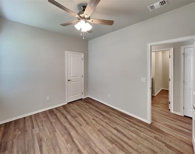 9336 Nw 125th Street - Photo Thumbnail 11