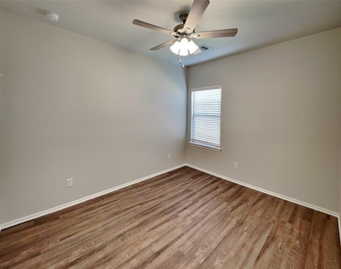 9336 Nw 125th Street - Photo Thumbnail 14