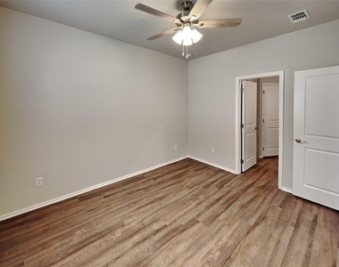 9336 Nw 125th Street - Photo Thumbnail 6