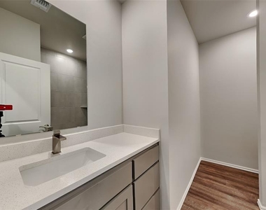 9336 Nw 125th Street - Photo Thumbnail 12