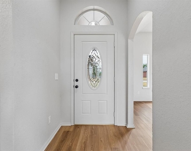11933 Nw 7th Street - Photo Thumbnail 2