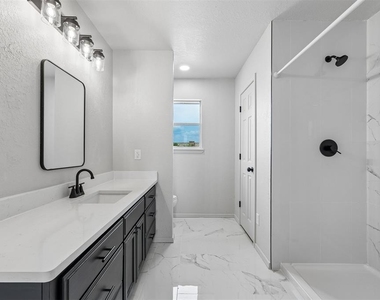 11933 Nw 7th Street - Photo Thumbnail 16
