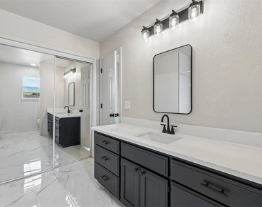 11933 Nw 7th Street - Photo Thumbnail 18