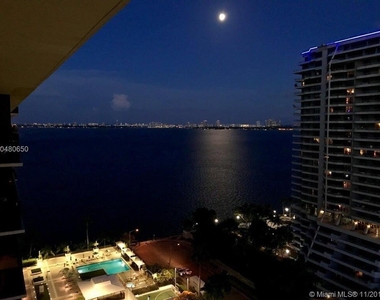 600 Ne 36th - Photo Thumbnail 21