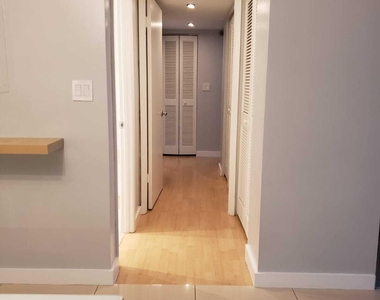 600 Ne 36th - Photo Thumbnail 6