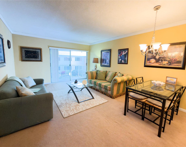 412 S Cypress Road - Photo Thumbnail 2