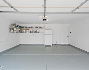 1604 W Colt Road - Photo Thumbnail 25