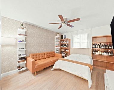8026 Sw 20th Court - Photo Thumbnail 8