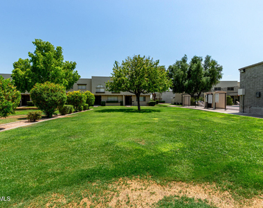 6825 E Osborn Road - Photo Thumbnail 29