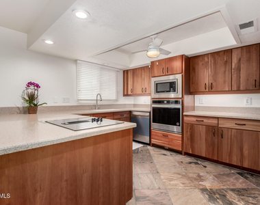 6825 E Osborn Road - Photo Thumbnail 10