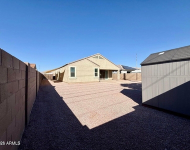 40865 W Hensley Way - Photo Thumbnail 21