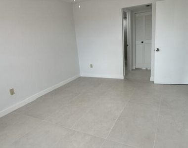 7345 W 4th Avenue - Photo Thumbnail 5