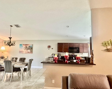9621 Rainwood Court - Photo Thumbnail 1