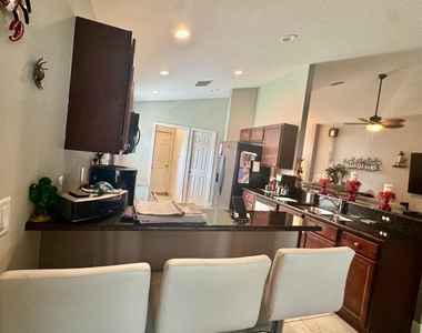 9621 Rainwood Court - Photo Thumbnail 2
