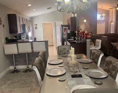 9621 Rainwood Court - Photo Thumbnail 4