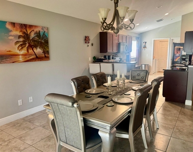 9621 Rainwood Court - Photo Thumbnail 5