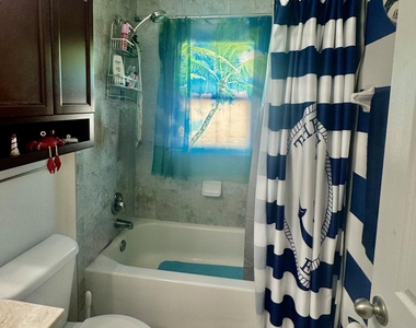 9621 Rainwood Court - Photo Thumbnail 18