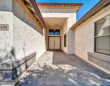 6434 W Kristal Way - Photo Thumbnail 3