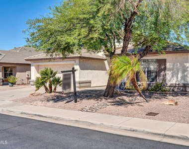 6434 W Kristal Way - Photo Thumbnail 2