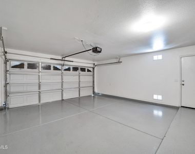 6434 W Kristal Way - Photo Thumbnail 40