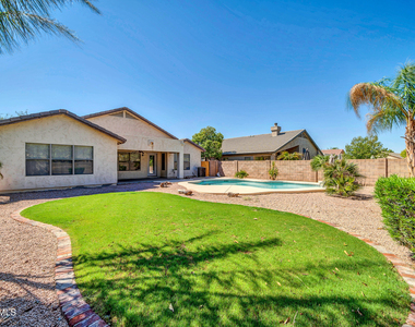 6434 W Kristal Way - Photo Thumbnail 34