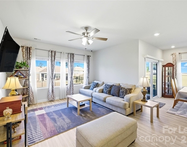 2023 Merida Street - Photo Thumbnail 3