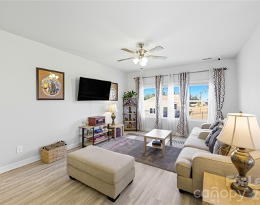 2023 Merida Street - Photo Thumbnail 1