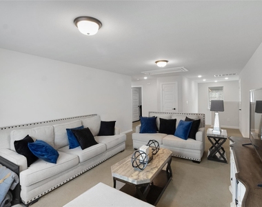 1033 Parkfield Road - Photo Thumbnail 30