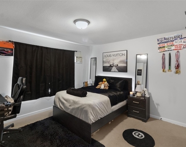 1033 Parkfield Road - Photo Thumbnail 28
