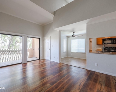 3600 N Hayden Road - Photo Thumbnail 3