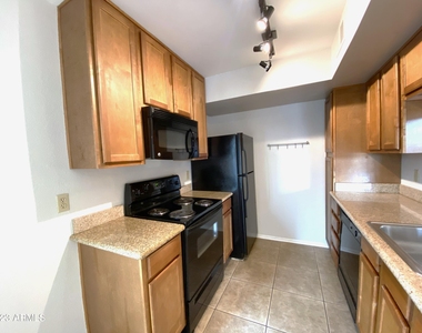 3600 N Hayden Road - Photo Thumbnail 6