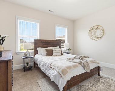 11422 Glanmire Drive - Photo Thumbnail 39