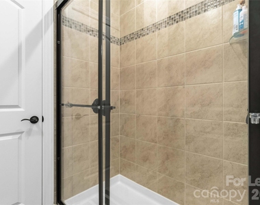 11422 Glanmire Drive - Photo Thumbnail 44
