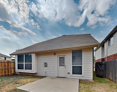 11800 Porcupine Drive - Photo Thumbnail 19