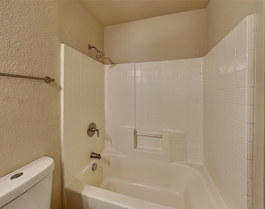 11800 Porcupine Drive - Photo Thumbnail 18