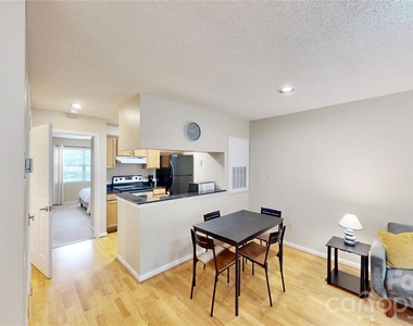 424 Mather Green Avenue - Photo Thumbnail 8