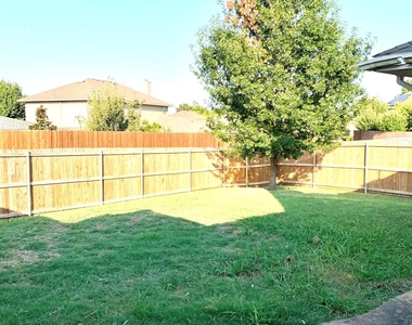 5512 Vineyard Lane - Photo Thumbnail 26
