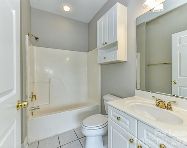8658 Coralbell Lane - Photo Thumbnail 14