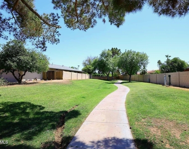 8311 E Via De Sereno -- - Photo Thumbnail 29