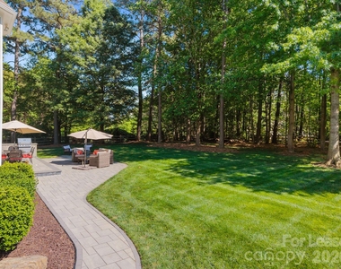 107 Spears Creek Drive - Photo Thumbnail 27