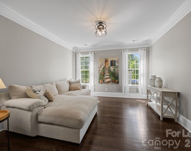107 Spears Creek Drive - Photo Thumbnail 23