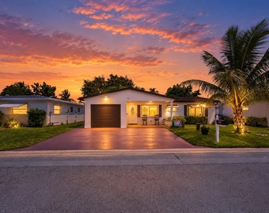 1150 Nw 72nd Terrace - Photo Thumbnail 7