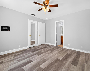 1150 Nw 72nd Terrace - Photo Thumbnail 36