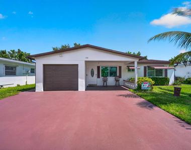 1150 Nw 72nd Terrace - Photo Thumbnail 1